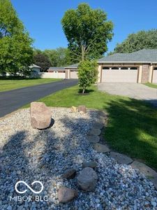 414 Glenn Knecht Dr #1