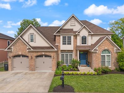 153 Falcon Crest Ct