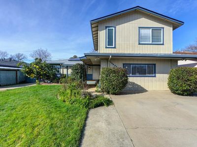 10825 Walnutwood Way