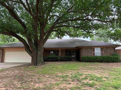 2201 W Club Rd
