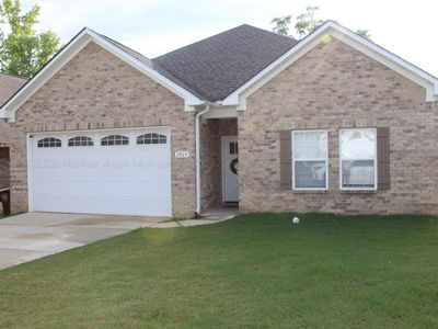 2927 Phelan Cir SE