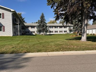 203 Ross Pl N APT 104