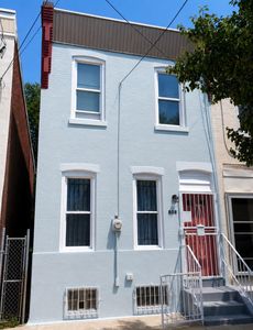 808 S 8th St