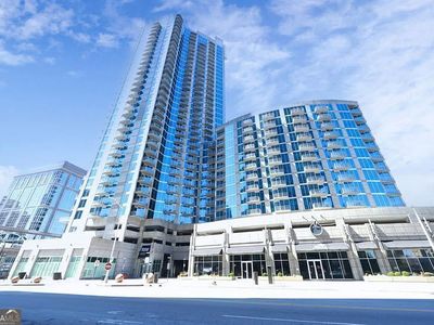 400 W Peachtree St NW Unit 1702