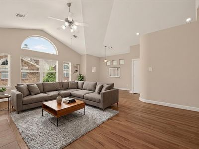 3605 Main Plaza Dr
