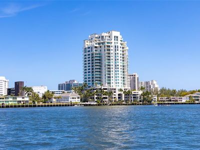 3055 Harbor Dr #1603