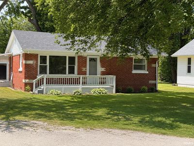 1661 Jeanette Ave