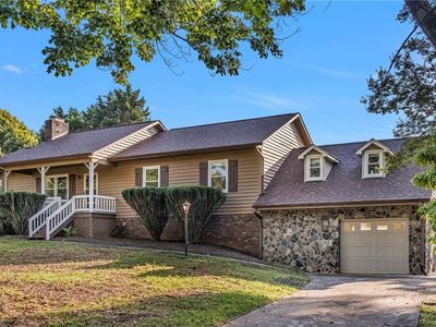 196 Lewis Fork Dr