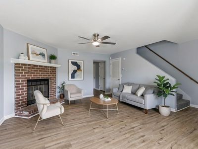 1215 Timber Valley Dr