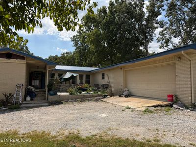 2018 Highland Ln
