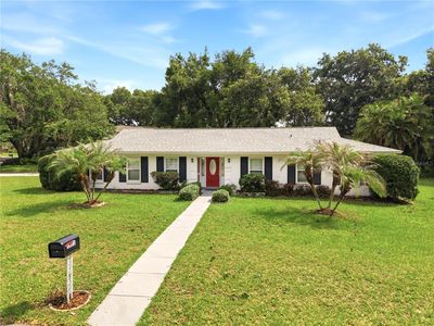 1371 Fair Oaks Ave