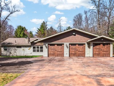 6857 Brush Rd