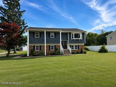 104 Sunset Court