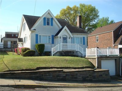 Property at 133 Mifflin St, Homestead, PA