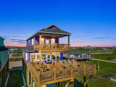 994 Jean Ave