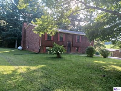 89 John Ave
