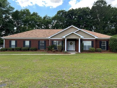 211 Stratford Ln
