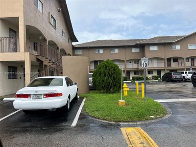 8851 NW 119th St UNIT 5222