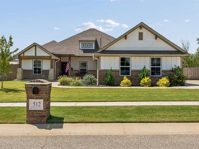 512 Cantebury Dr