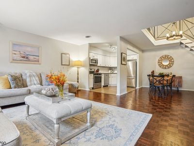 361 Claremont Ave C6103 BLDG 361 #3