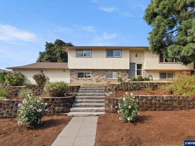 5676 SE Hillwood Cir