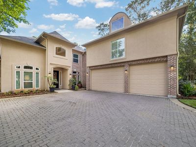 4206 Hidden Links Ct