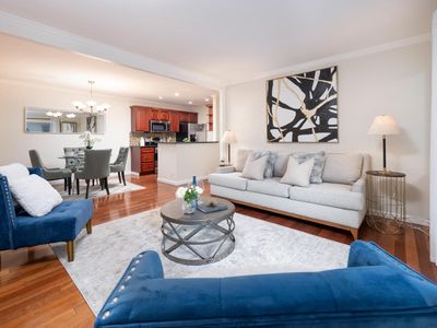 137 Piccadilly Pl APT C