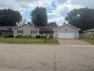 1717 Canary Dr