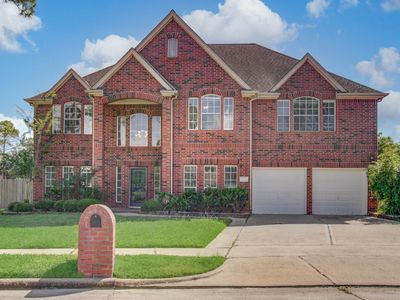 1402 Pine Knot Ct