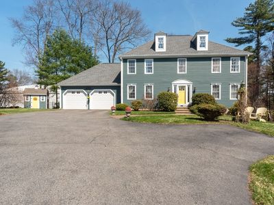 11 Patriot Dr