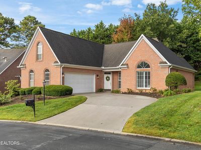 539 Glen Ives Way #18