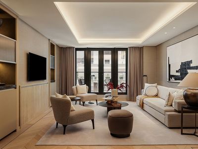 685 5th Ave APT 22B