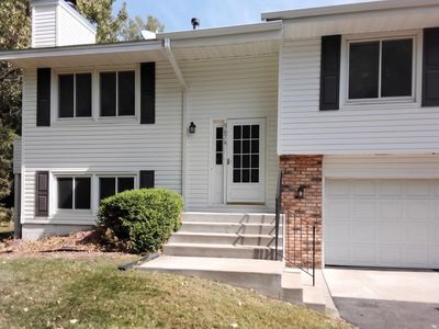 3874 Dolomite Dr