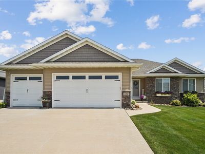 1202 Cedar Springs Dr