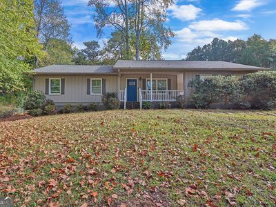3310 Donna Way