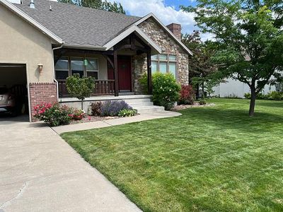247 S Fox Den Rd