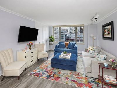 130 W 67th St APT 9M