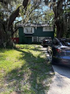 524 W 62ND Street