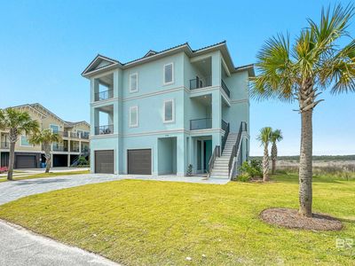 3238 Sea Horse Cir