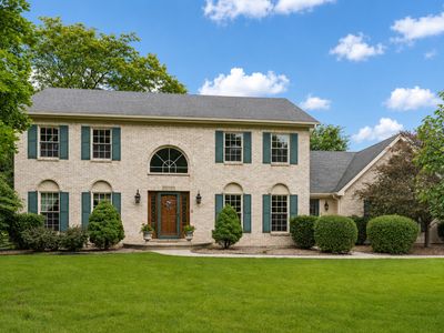 8S765 Singletree Ln