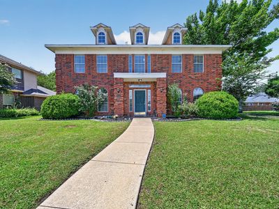 8413 Linda Vista Ct