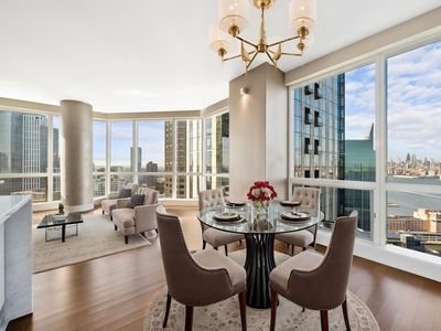 77 Hudson St APT 3403