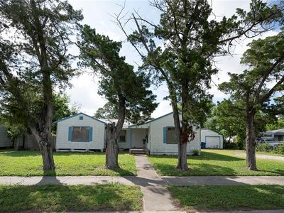 4942 Cosner Dr