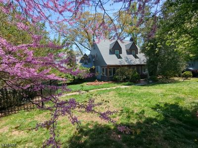 192 Gregory Ave