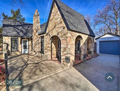 1213 NW Arlington Ave