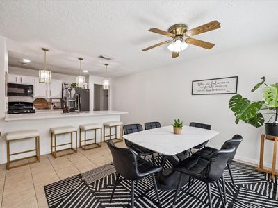 11526 Villa Heights Dr