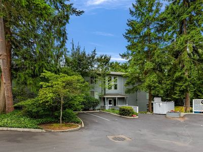 1220 6th Avenue S #B305