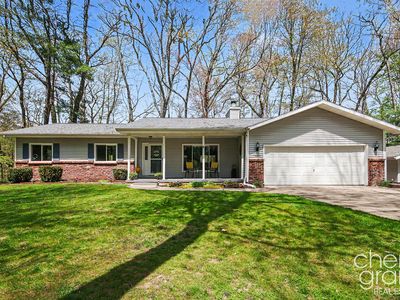 3047 Rogue Hollow Ct NE