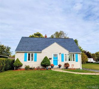 76 Sandra Dr