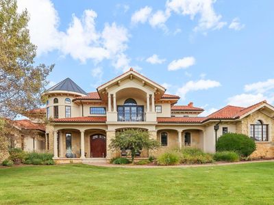 694 Inverness Street